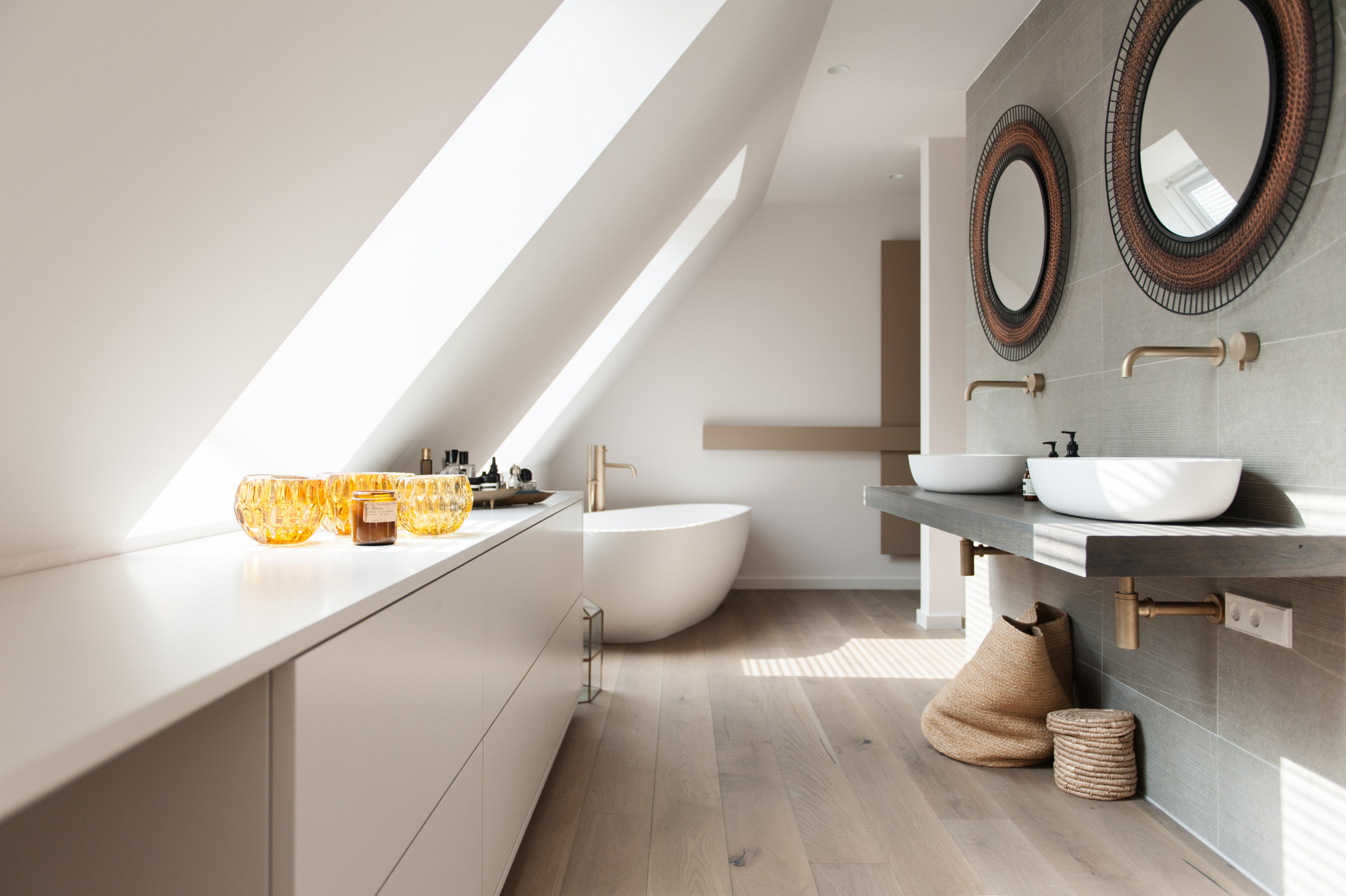 75 Beige Moderne Badezimmer Ideen &amp; Bilder - Januar 2024 | Houzz De pertaining to Badezimmer Beige